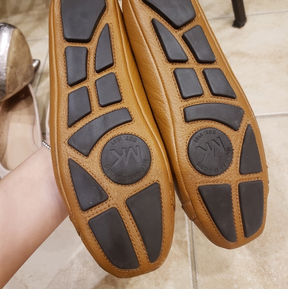 Michael Kors Flats - Picture 3 of 3